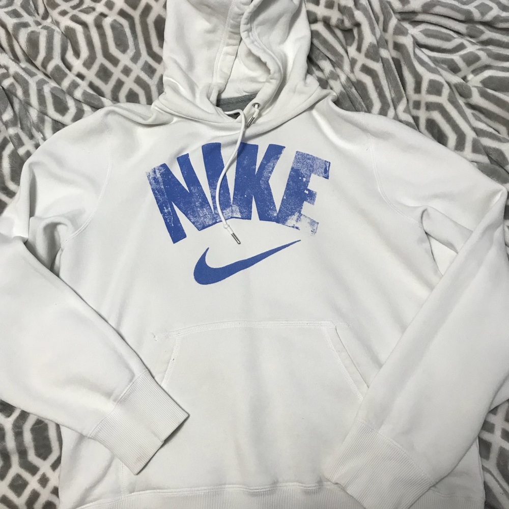 Nike sweatshirt